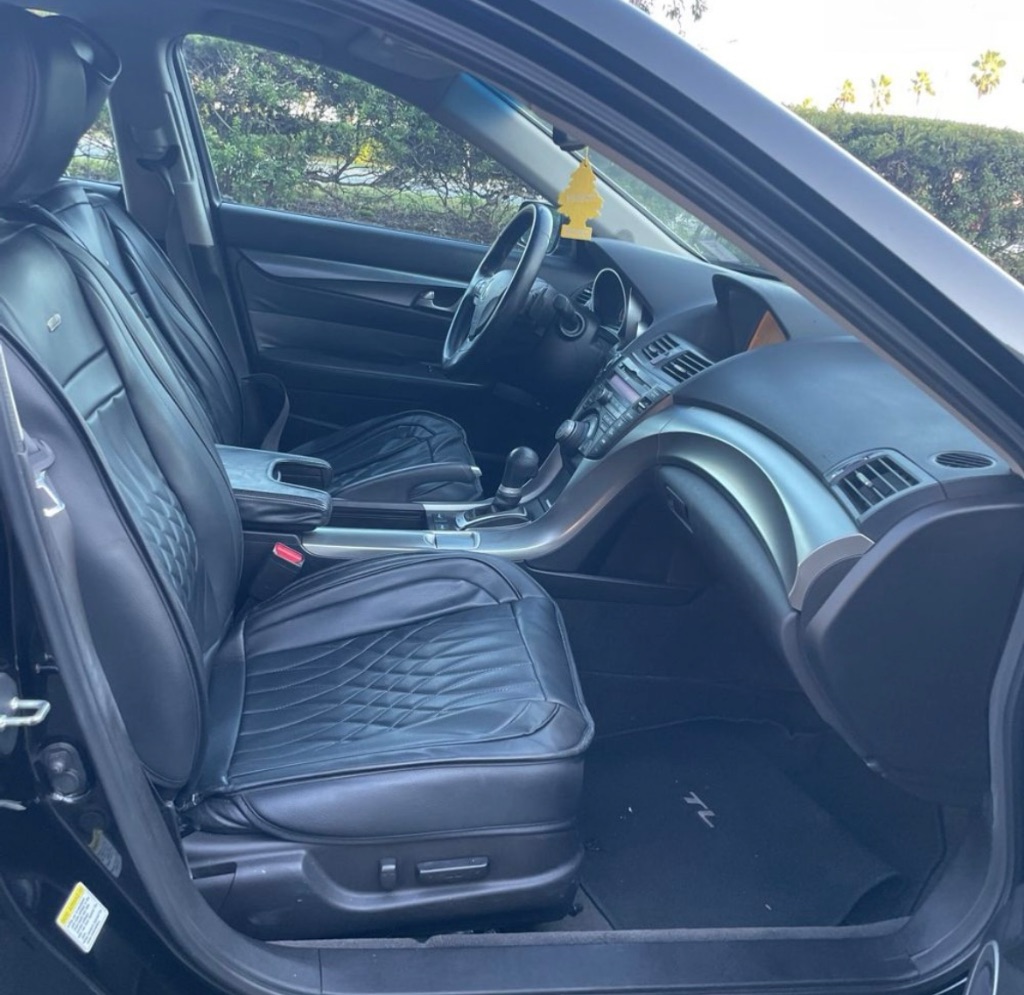 2010 Acura TL Technology photo 11