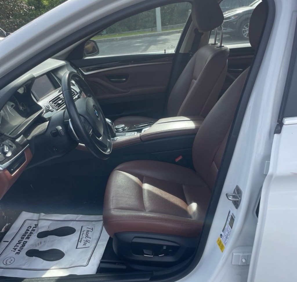 2016 Bmw 528i 5-series photo 11