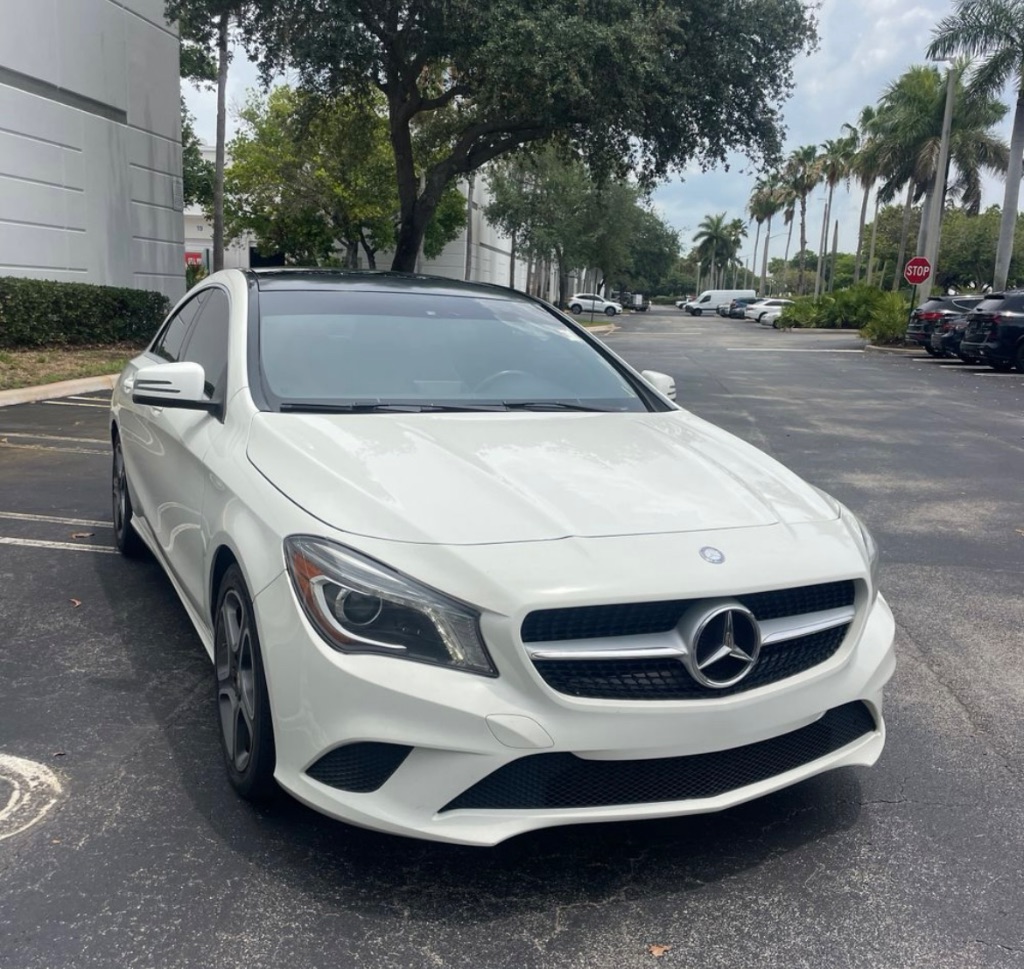 2014 Mercedes Benz CLA 250 photo 10