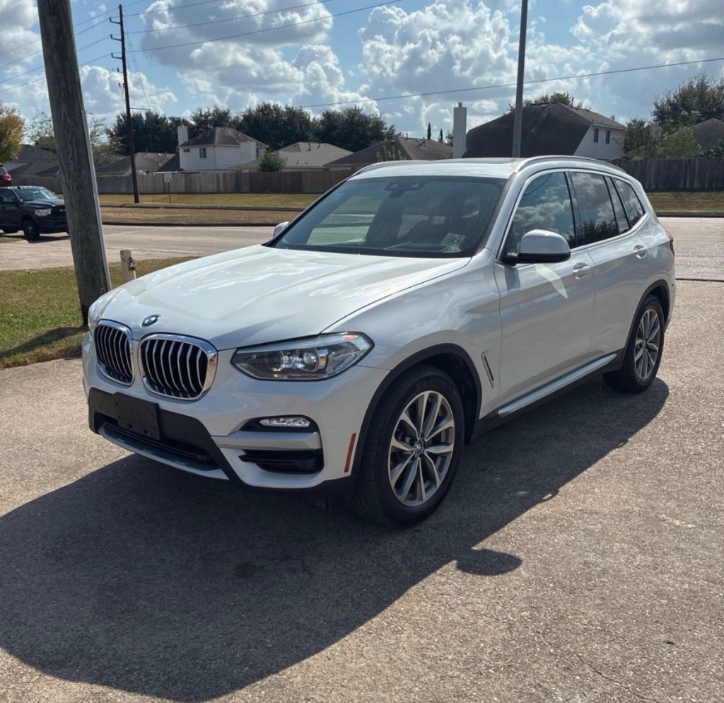 2019 BMW X3 30i's photo