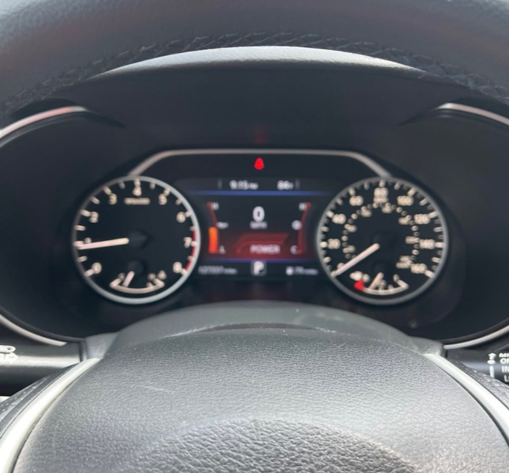 2019 Nissan Maxima S photo 19