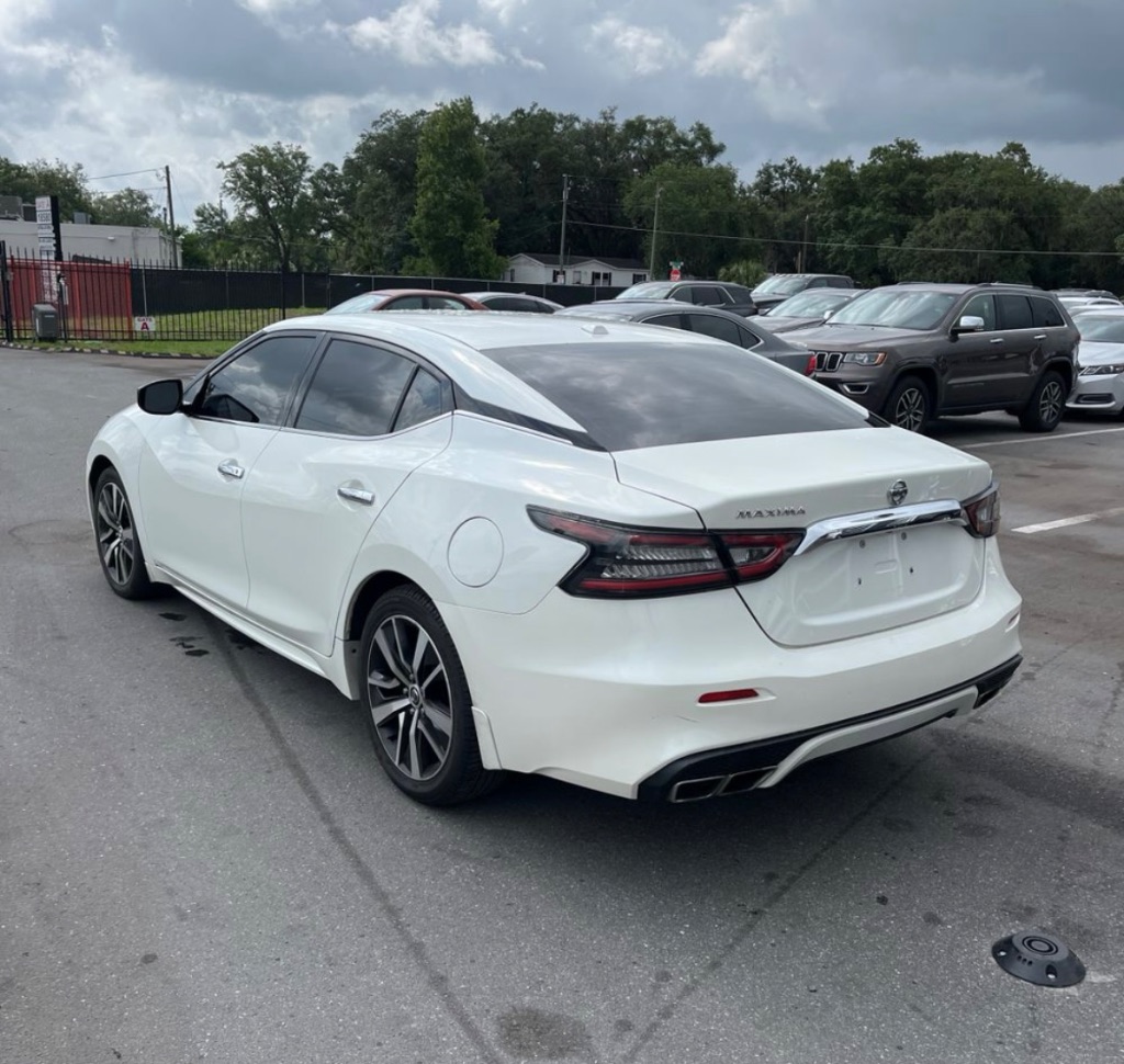 2019 Nissan Maxima S photo 4