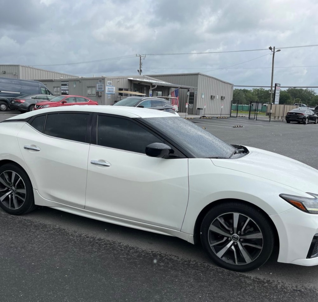 2019 Nissan Maxima S photo 9