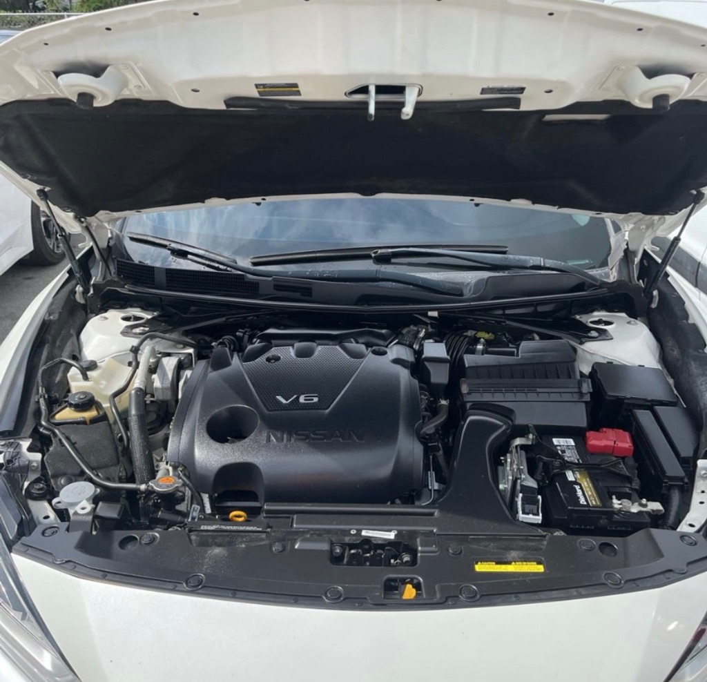 2019 Nissan Maxima S photo 22